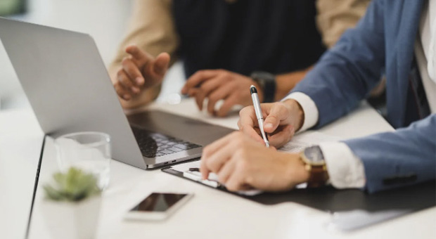 Seamless Project Management